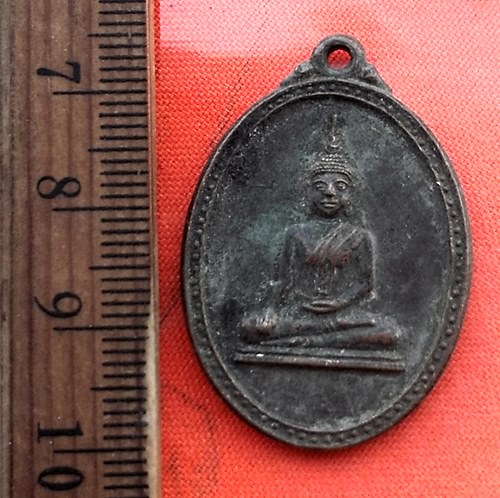 เริ่ม 10 บาท กับ เหรียญทองแดงพระประธานประจำอุโบสถ วัดมณีวนาราม จ.อุบลราชธานี สร้างปี2519...DE495