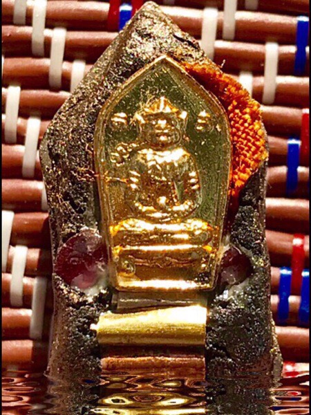 ขุนแผนทรงพลพิมพ์เล็กหลังฝังปรกหนุมาน