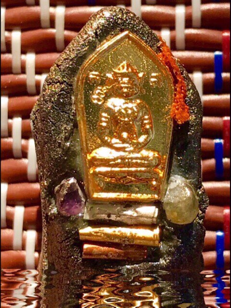 ขุนแผนทรงพลพิมพ์เล็กหลังฝังปรกหนุมาน