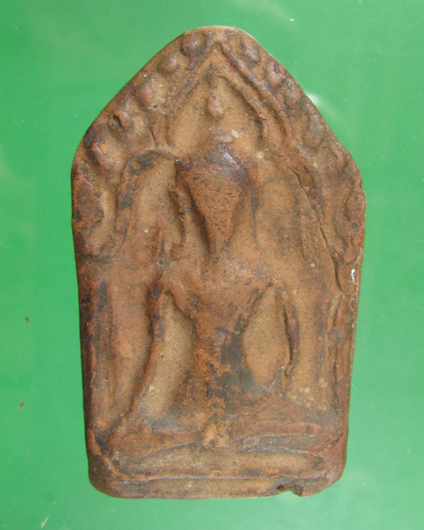 พระขุนแผนเนื้อดินเผา พิมพ์ห้าเหลี่ยม