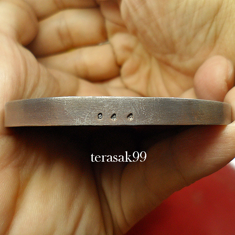 เหรียญบาตรน้ำมนต์กรรมการ สมเด็จพระบรมฯ(ร.10)ทรงผนวช หลวงปู่โต๊ะและเกจิมากมายร่วมปลุกเสก(344)