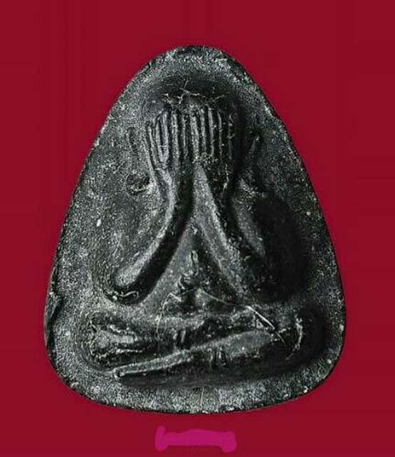 พระปิดตาปลดหนี้ยันต์นะเนื้อใบลานเดิมๆนิ้วชัดๆมีเส้นเกษาเคาะเดียว 