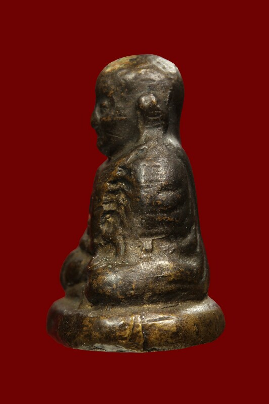 หลวงพ่อเงิน พิมพ์ขี้ตา 4ชาย