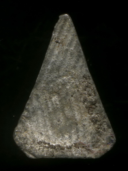 ### พระร่วงนั่งเข่ากว้าง ชินเงิน กรุเขาพนมเพลิง พิมพ์เล็ก หน้าตารำไร เคาะเดียวครับ ###