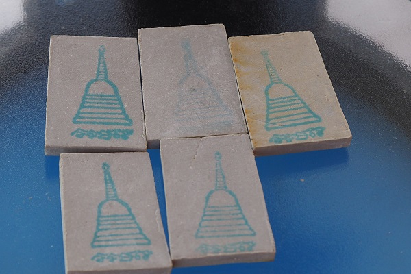 สมเด็จบางขุนพรหมปี 54 พิมพ์ใหญ่ มา 5 องค์