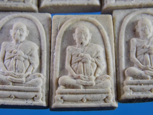 คะเเนน 122 ปี วัดระฆัง พร้อมกล่องเดิมมา 10 องค์