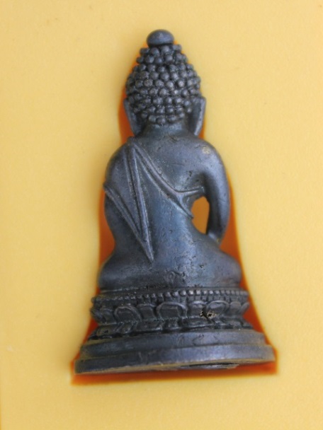 พระกริ่งพระพุทธนวมมหาราชายุจฉับปริวัตนมงคล(ภปร ๗๒ พรรษา) ปี พ.ศ.๔๒ 