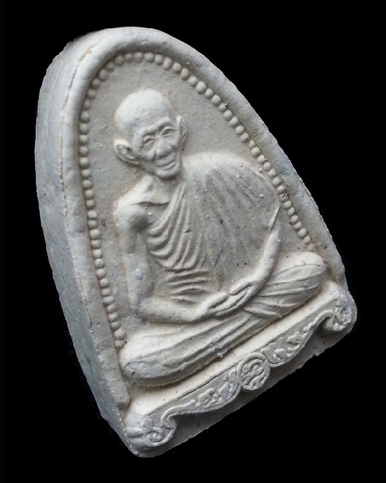 พระเนื้อผงรูปเหมือน หลวงพ่อเกษม เขมโก สุสานไตรลักษณ์ จ.ลำปาง พร้อมกล่องเดิม @ องค์ที่ 1 @