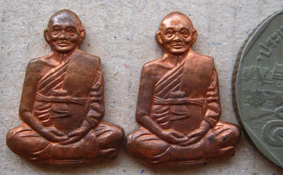 2 องค์ รูปเหมือนตัดชิด หลวงพ่อแพ วัดพิกุลทอง จ.สิงห์บุรี ปี2537 เนื้อทองแดง