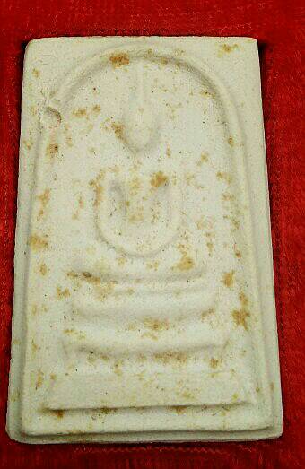 สมเด็จทูลเกล้า สมเด็จญาณสังวร วัดบวรนิเวศวิหารรุ่น ปี 28 ออกพร้อมเหรียญรุ่นแรก  สวยครับ หายากแล้ว