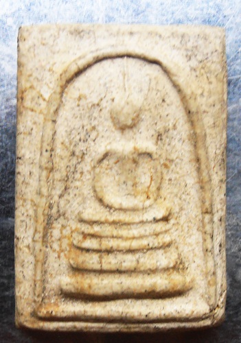 พระสมเด็จหลวงปู่นาคพิมพ์แขนกว้าง สวยๆครับ