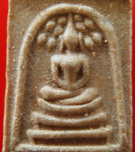 สมเด็จปรกโพธิ์ เนื้อผงเกสร พิมพ์คะแนน นิยม หลวงปู่โต๊ะ  ปี 2521 สภาพสวย ยันต์คมชัด พร้อมบัตรรับรอง