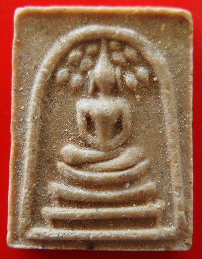 สมเด็จปรกโพธิ์ เนื้อผงเกสร พิมพ์คะแนน นิยม หลวงปู่โต๊ะ  ปี 2521 สภาพสวย ยันต์คมชัด พร้อมบัตรรับรอง