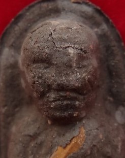 หลวงปู่ทวด พระอาจารย์ประสูติ วัดในเตา 3ชุด(1ชุดมี5องค์) เคาะ เดียว