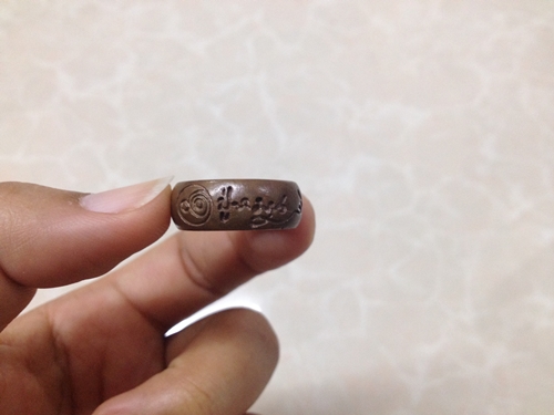 แหวนลายเซ็นต์ เนื้อนวะ ปี 58 รุ่นแก้วสารพัดนึก หลวงปู่หมุน