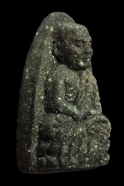 พระหลวงพ่อทวด วัดช้างให้ เนื้อว่าน ปี24  