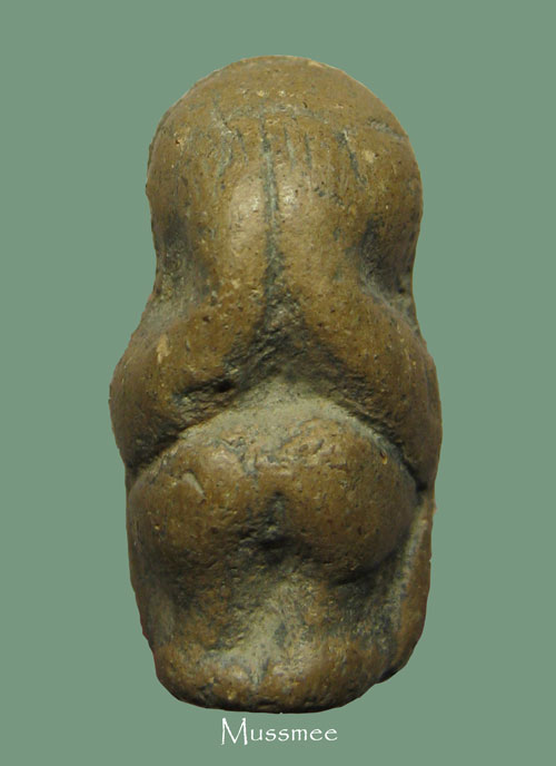 @@@ พระกรุวัดราชนัดดา (พิมพ์พระปิดตานั่งยอง) อีก 1 พิมพ์ที่หายากพบน้อยครับ ### เคาะเดียว ###