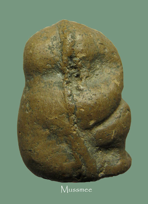 @@@ พระกรุวัดราชนัดดา (พิมพ์พระปิดตานั่งยอง) อีก 1 พิมพ์ที่หายากพบน้อยครับ ### เคาะเดียว ###