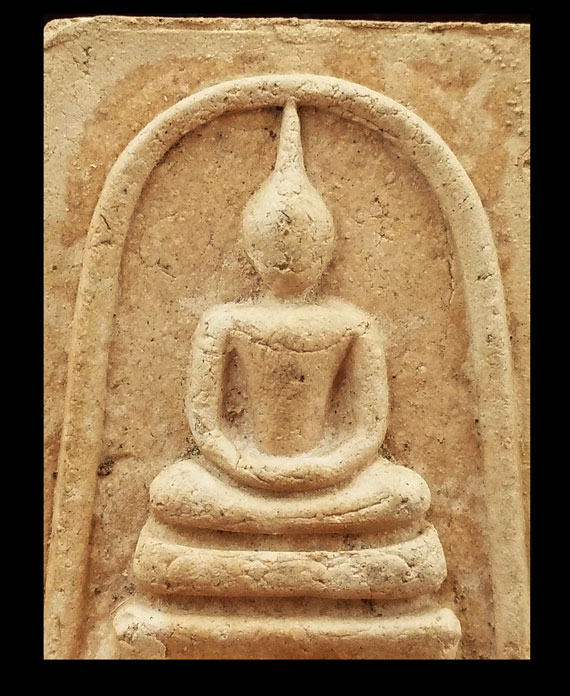 สมเด็จหลังยันต์ห้า หลวงปู่หมุน วัดบ้านจาน ปี 41 สร้างน้อย ณ.ตอนนี้หายากมากๆ(สมเด็จเหล็กไหล) 