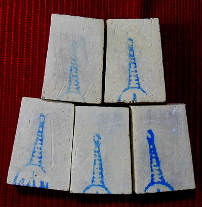 พระสมเด็จบางขุนพรหม พิมพ์คะแนน5องค์ รุ่นปี๓๙ วัดใหม่อมตรส เนื้อแห้งเหลืองนวลสวยๆพร้อมกล่องเดิม