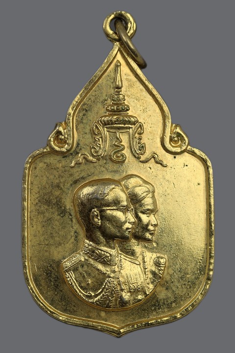  เหรียญสมโภชช้างเผือกเพชรบุรี ปี2521กระไหล่เดิม