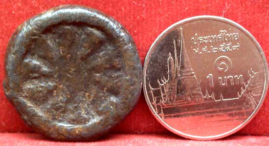 *พระกรุวัดสุวรรณฯ อ่างทอง พิมพ์งบน้ำอ้อย เนื้อชินตะกั่วสนิมแดง*