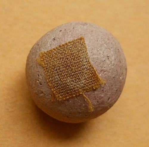 ลูกอมปิดจีวร หลวงปู่หมุน ฐิตสีโล รุ่นเสาร์ห้าบูชาครู ปี2543