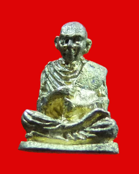 รูปหล่อสมเด็จพระพุทฒาจารย์โต องค์จิ๋ว วัดอินทรวิหาร  องค์ที่ 2 กล่องเดิมครับ++