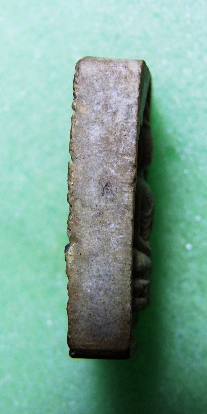 พระกัมมัฏฐานหลวงปู่โต๊ะเคาะเดียวครับ