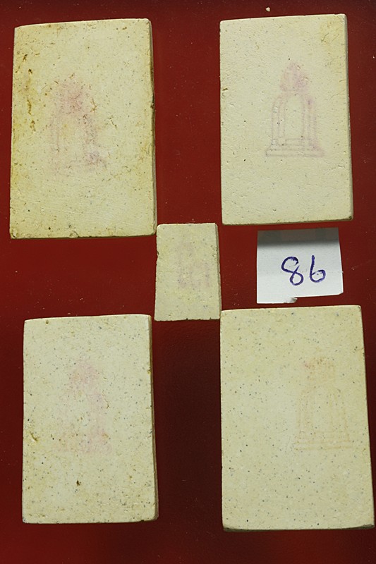 พระสมเด็จ 118 ปี วัดระฆัง ครบชุด 5 องค์ ตรายางชัด คัดสวย พร้อมกล่องเดิมและกล่องกระดาษ ชุด 86