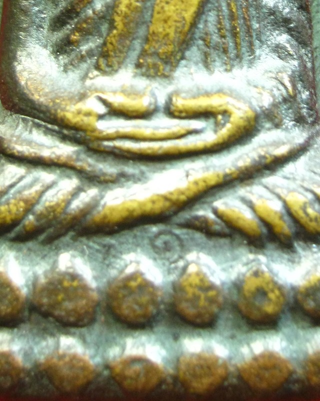 หลวงปู่ทวด วัดช้างให้ 