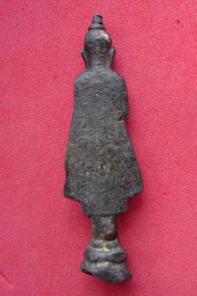 พระกรุ พพิม์ยืนประทานพร เนื้อชิน กรุวัดเลียบ กทม