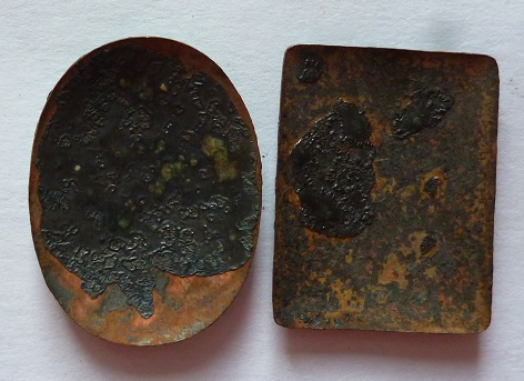 เคาะเดียว 600 บาท ล็อกเก็ตในหลวง ร.9 พิมพ์สี่เหลี่ยมเล็ก+พิมพ์ไข่เล็ก วัดไผ่ล้อม จำนวน 2 องค์