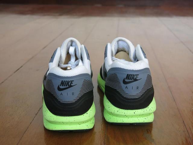 รองเท้า NIKE AIR MAX LUNAR-1 (เขียว-เทา) มือ2 ของแท้ เบอร์ 42.5 ( 27 CM. ) 8 US