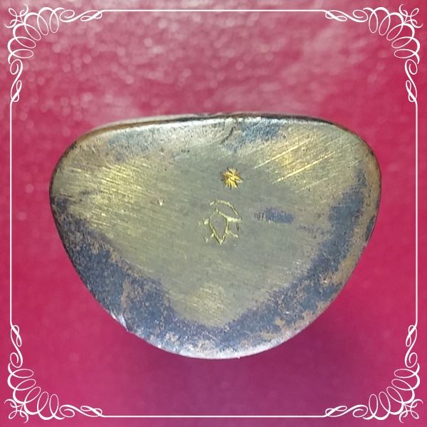 เคาะเดียว รูปหล่อหลวงตามหาบัว วัดป่าบ้านตาด จ.อุดรธานี อายุ 87 (003)