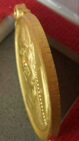 หลวงปู่หมุน ฐิตสีโล เล็กหน้าใหญ่กะไหล่ทอง ตอกโค๊ต