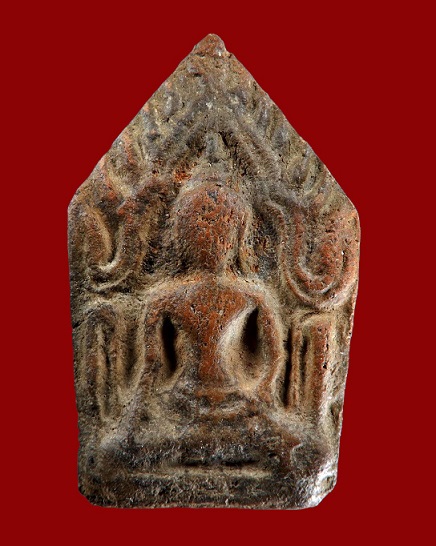 ขุนแผนหลวงพ่อกวย เนื้อดิน องค์ที่1