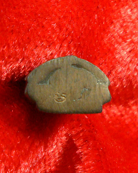 พระสังกัจจายน์โฆสปัญโญ หลวงปู่คำพันธ์ เนื้อนวะ กล่องเดิม น่าบูชาครับ