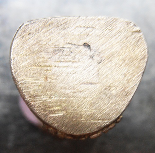 รูปหล่อหลวงปู่ทวดเนื้อเงินอุดกริ่ง ปี32ตอกโค๊ต ท อาจารย์นองปลุกเสกสวยๆครับ