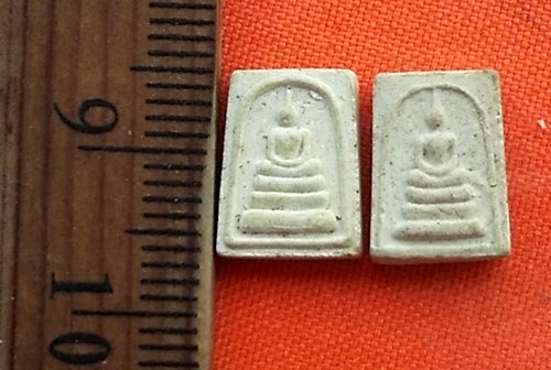 เริ่ม 10 บาท กับ พระสมเด็จองค์จิ๋ว เนื้อผง ..DP755