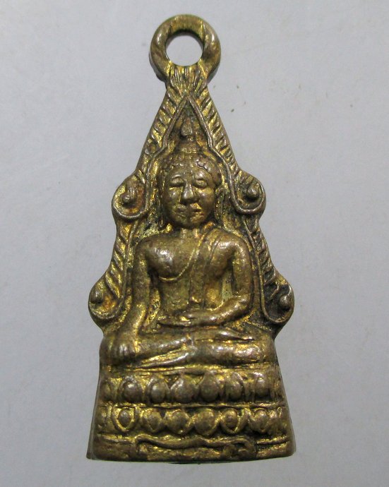 ๒๐ พระพุทธชินราชลอยองค์ อุดกริ่งวัดเขาสำเภาทอง จ ระยอง หลวงปู่ทิม วัดละหารไร่ เสก