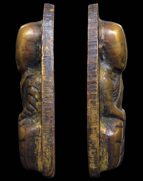 8500 พิมพ์หลังหนังสือใหญ่(วงเดือน) ปี 05