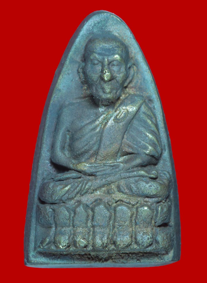 รูปหล่อหลังเตารีด หลวงพ่อทวด รุ่นกองทุนหลวงปู่ทวดสงเคราะห์ ปี ๒๕๓๕