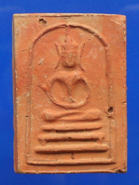 พระสมเด็จหูบายศรีเศียรโต  หลวงพ่อกวย วัดโฆษิตาราม