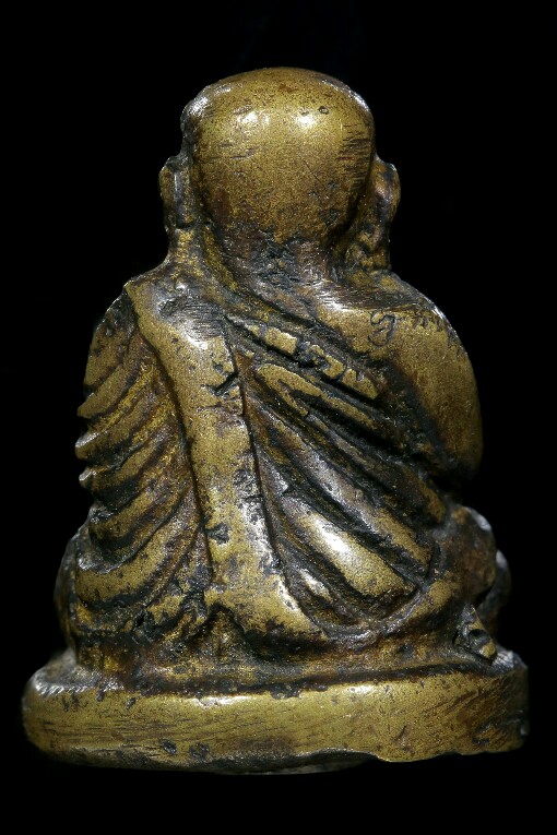 รูปหล่อหลวงพ่อเงิน พิมพ์นิยม B