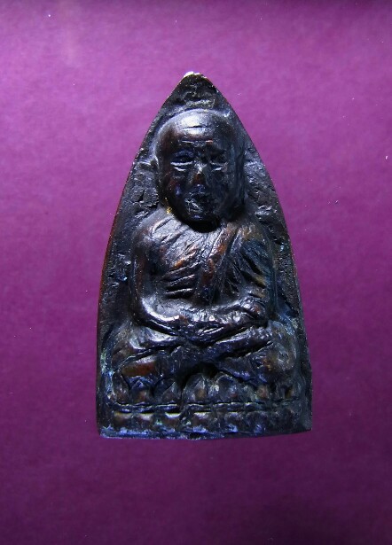 หลวงปู่ทวด วัดช้างไห้ พิมพ์เตารีดใหญ่ปั๊มซ้ำ พ.ศ.2505