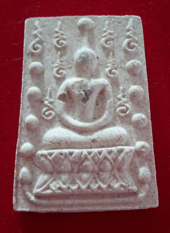 แบ่งกันสะสมครับ....พระสมเด็จคู่ชีวิตล้างอาถรรพ์ เนื้อผงฝังพระธาตุหลังตะกรุดเงิน หลวงปู่หมุน