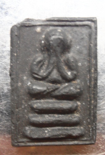 พระสมเด็จพิมพ์ปิดตา เจ้าคุณเที่ยงวัดระฆังพอสวยครับ