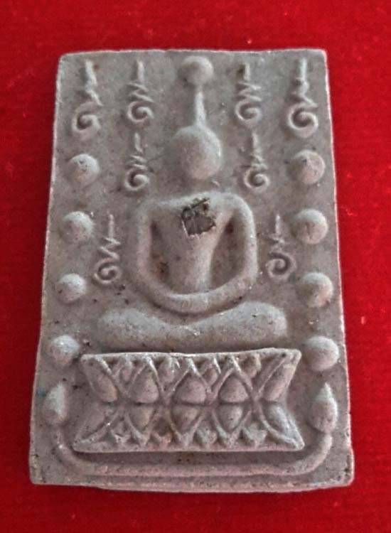 พระสมเด็จคู่ชีวิตล้างอาถรรพ์ เนื้อผงเขี้ยวงา (เนื้อเทา) ฝังเพชรหน้าทั่งหลังพระธาตุ  หลวงปู่หมุน