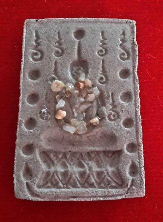 พระสมเด็จคู่ชีวิตล้างอาถรรพ์ เนื้อผงเขี้ยวงา (เนื้อเทา) ฝังเพชรหน้าทั่งหลังพระธาตุ  หลวงปู่หมุน